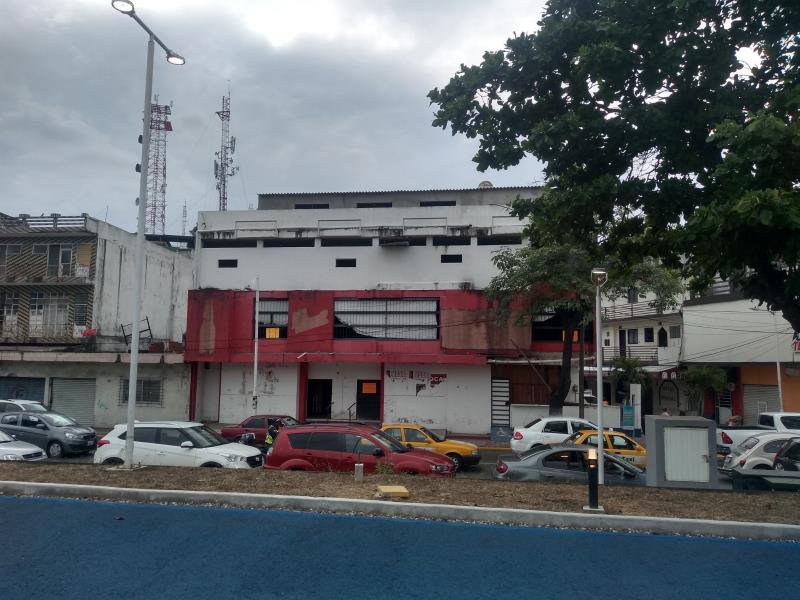 Edificio en renta en Villahermosa Centro, Centro — foto 1 de 21