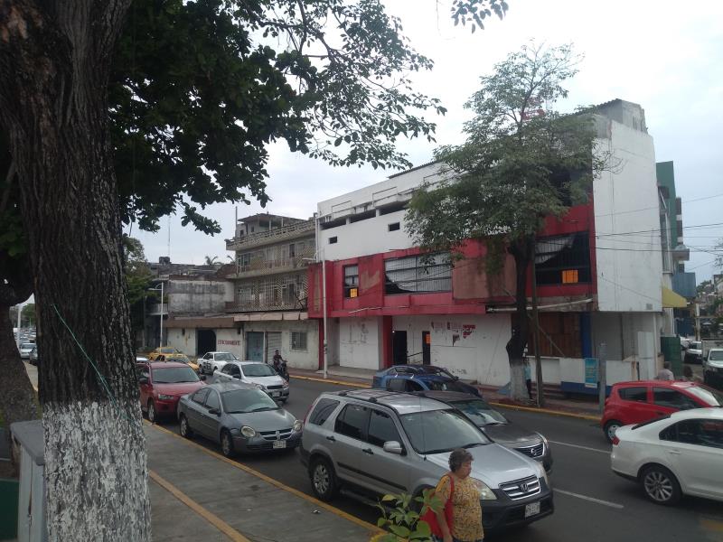 Edificio en venta en Villahermosa Centro, Centro — foto 1 de 27