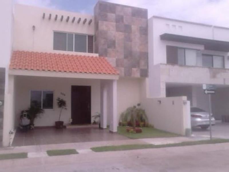 Casa en venta en Sierra Nogal, León — foto 1 de 13