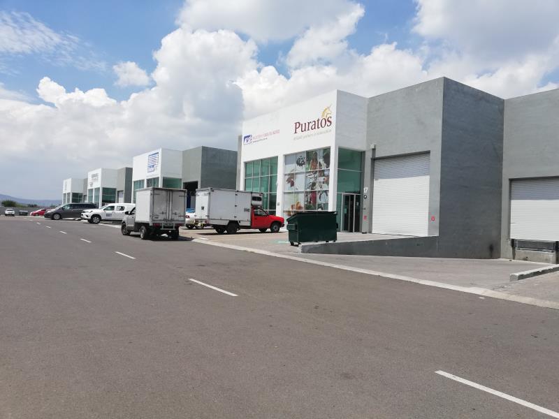 Nave en venta en Palo Alto, El Marqués — foto 1 de 10