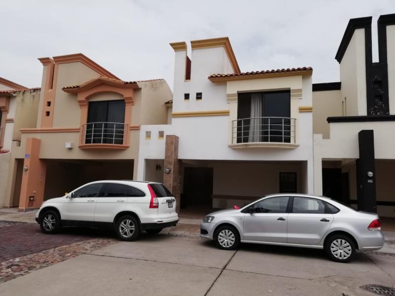 Casa en renta en Quinta las Villas, Irapuato — foto 1 de 9