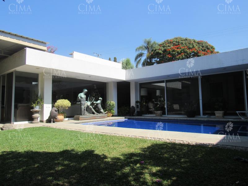 Casa en venta en San Miguel Acapantzingo, Cuernavaca — foto 1 de 17