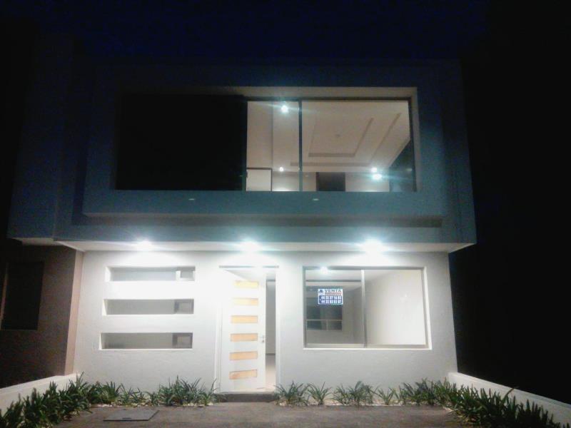 Casa en venta en Bosque Monarca, Morelia — foto 1 de 17