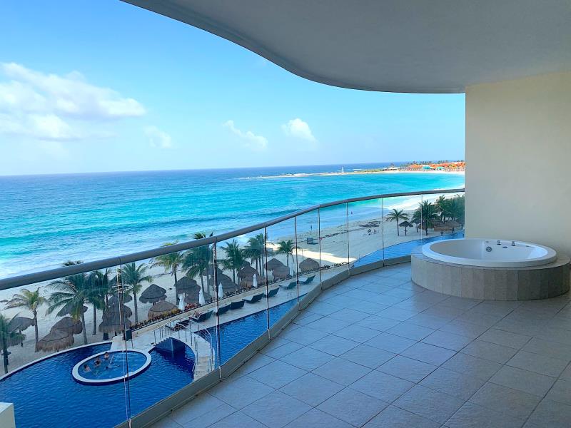 Departamento en venta en Zona Hotelera, Benito Juárez — foto 1 de 21