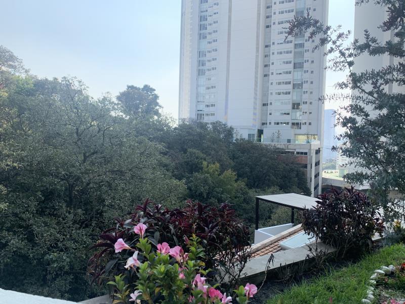 Casa en venta en Bosque Real, Huixquilucan — foto 1 de 22