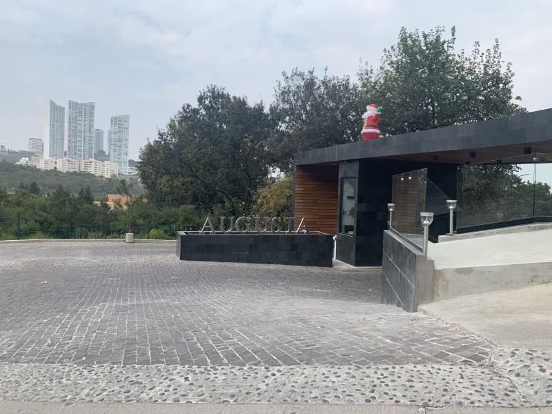 Departamento en venta en Bosque Real, Huixquilucan — foto 1 de 46