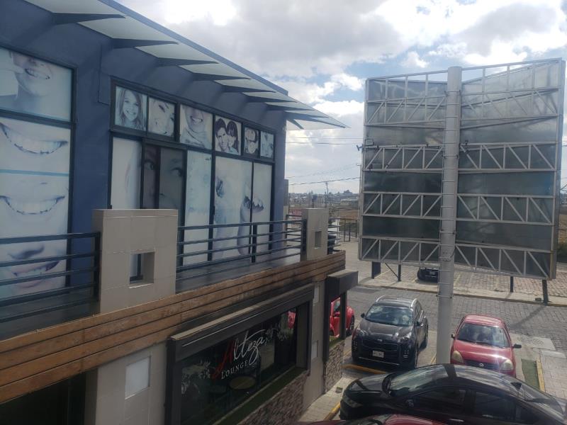 Local en renta en Xinantecatl, Metepec — foto 1 de 4