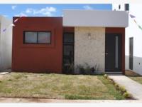 Casa en Residencial Esmeralda Norte, Colima, Colima