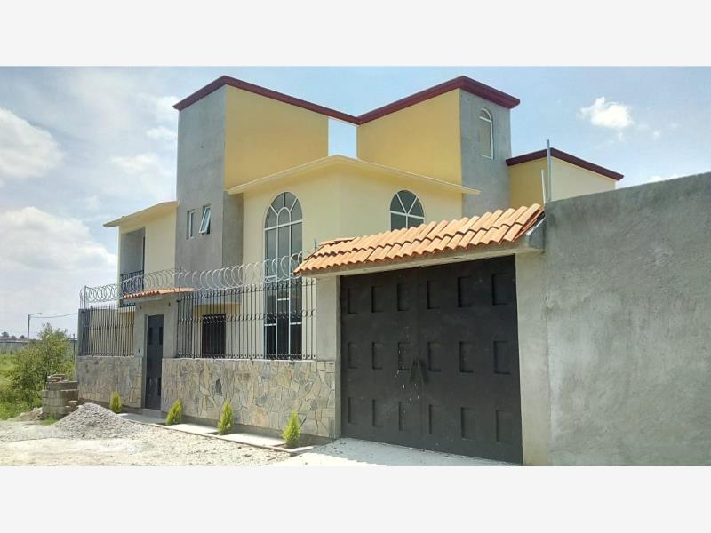 Casa en venta en San Bartolome Tlaltelulco, Metepec — foto 1 de 9
