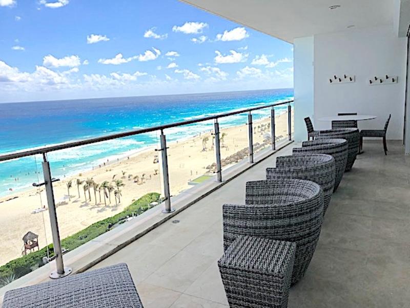 Departamento en venta en Zona Hotelera, Benito Juárez — foto 1 de 60