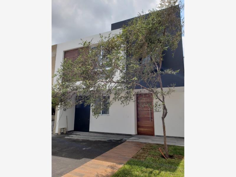 Casa en venta en Solares, Zapopan — foto 1 de 26