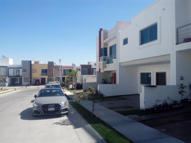 Casa en venta en La Cima, Zapopan — foto 1 de 41