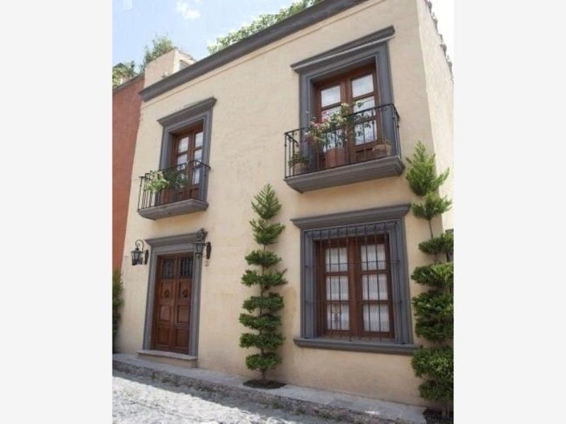 Casa en venta en Cumbres de Santiago, Santiago — foto 1 de 8