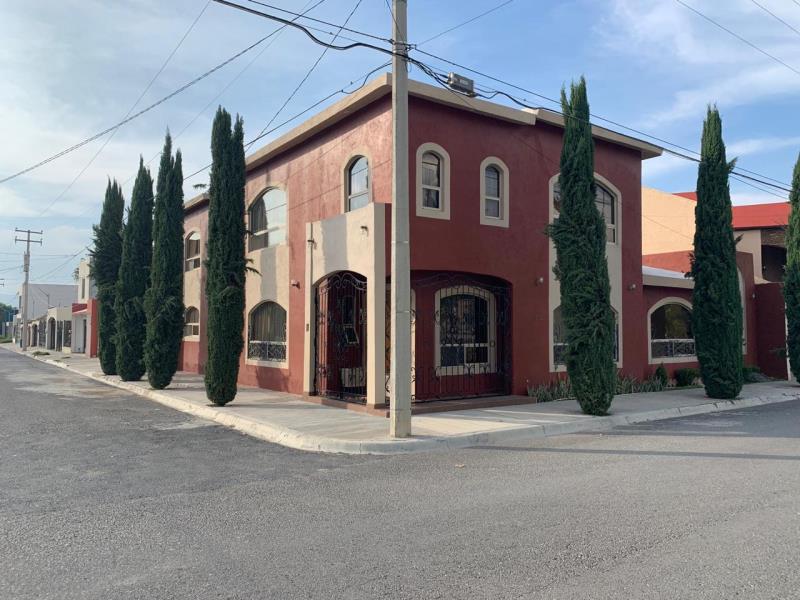 Casa en venta Los Pinos, Saltillo, Coahuila, México 4,700,000 MXN