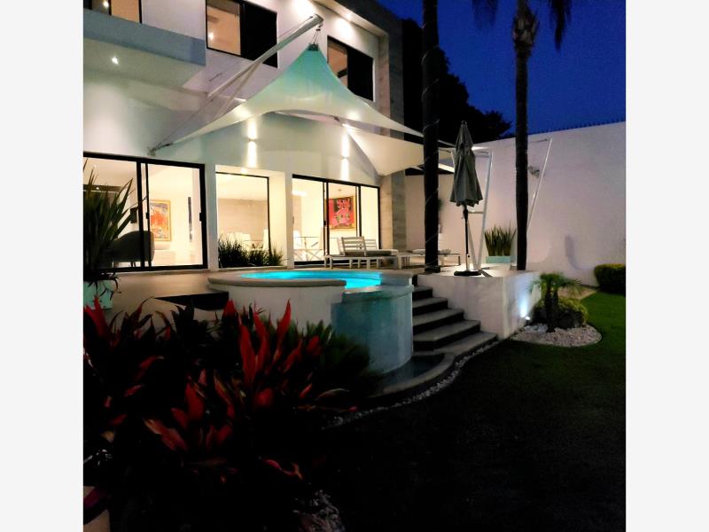 Casa en renta en Lomas de la Selva, Cuernavaca — foto 1 de 31