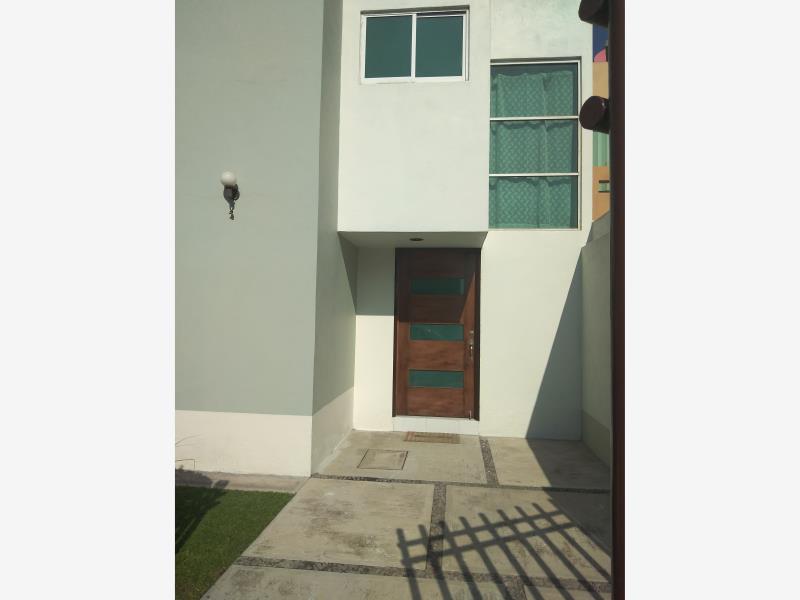 Casa en venta en Cholula de Rivadabia Centro, San Pedro Cholula — foto 1 de 13