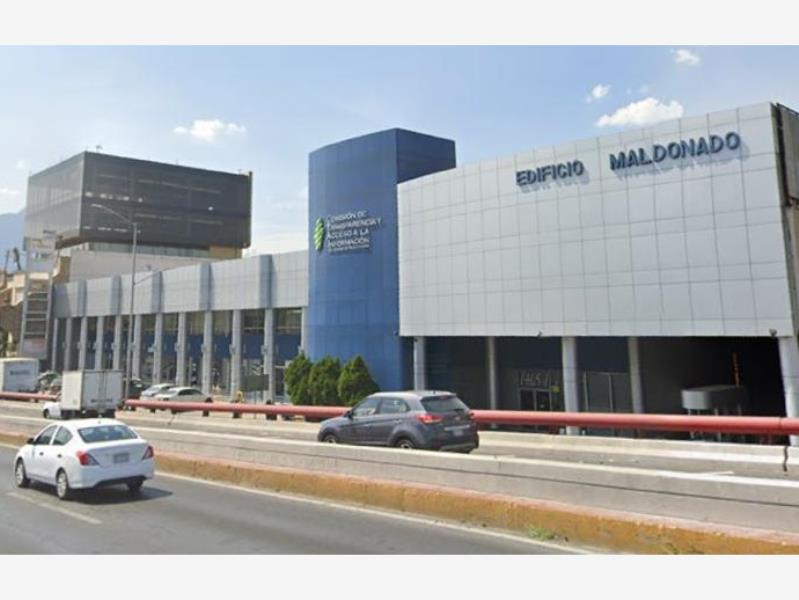 Local en renta en Monterrey Centro, Monterrey — foto 1 de 10