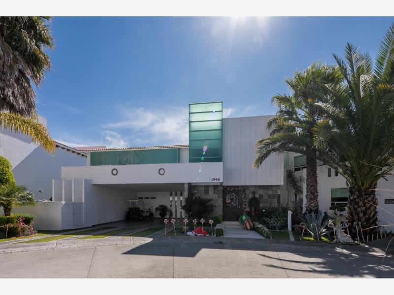 Casa en Venta en La Vista Country Club de Golf, San Andrés Cholula, Puebla Casa en Venta en La Vista Country Club de Golf, San Andrés Cholula, Puebla