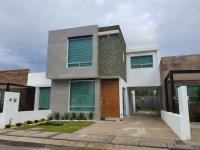 Casa en venta en Cañadas del Arroyo, Corregidora — foto 3 de 40