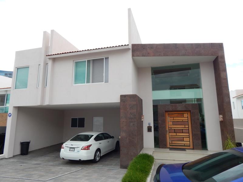 Casa en Venta en Club de golf Country Club la Vista| Fraccionamiento La Vista, San Andrés Cholula, Puebla Casa en Venta en Club de golf Country Club la Vista| Fraccionamiento La Vista, San Andrés Cholula, Puebla