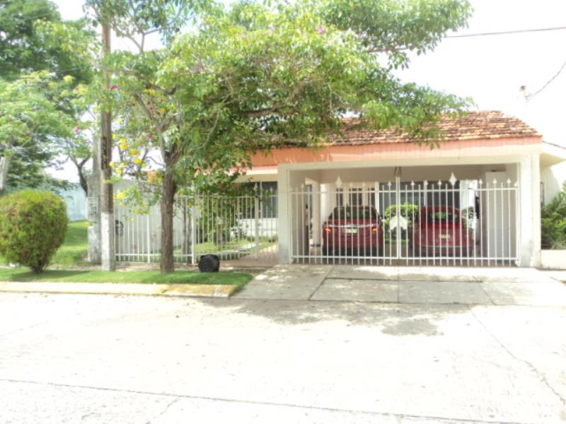 Casa en renta en Framboyanes, Centro — foto 1 de 27