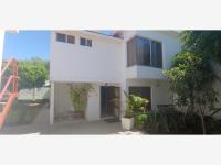 Casa en venta en Calesa 2a Sección, Querétaro, Querétaro Casa en venta en Calesa 2a Sección, Querétaro, Querétaro