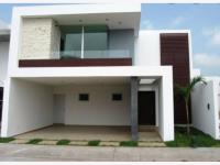 Casa en Lomas de Circunvalacion, Colima, Colima