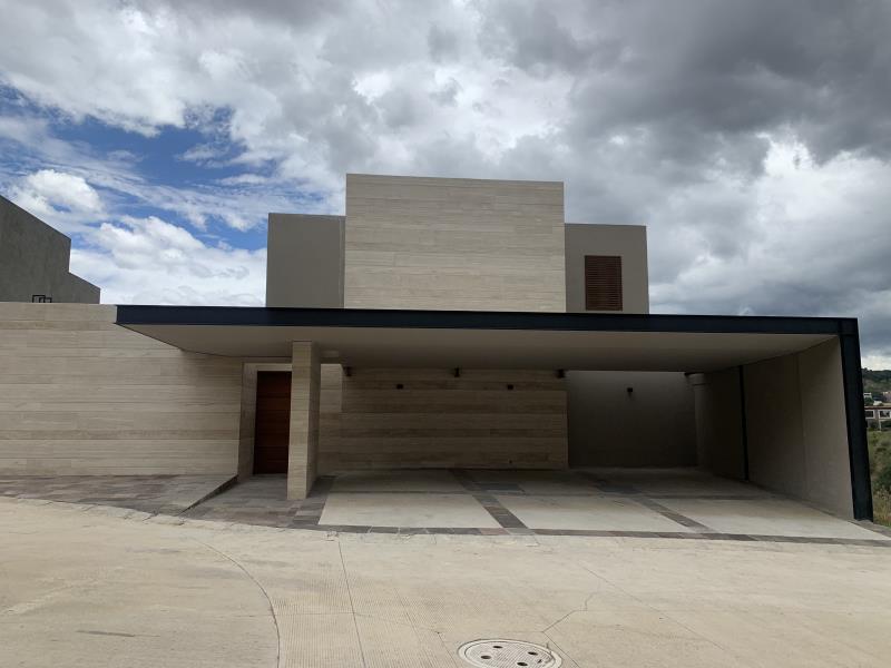 Casa en venta en Bosque Real, Huixquilucan — foto 1 de 26