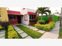 Casa en venta en Galeana Centro, Zacatepec, Morelos