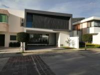 Casa en venta en Residencial Punta del Este, León, Guanajuato Casa en venta en Residencial Punta del Este, León, Guanajuato