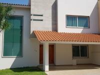 Casa en renta en Rinconada de los Alamos, Querétaro, Querétaro