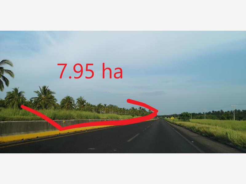 Terreno en venta en Licenciado Luis Echeverría Álvarez, Manzanillo — foto 1 de 3
