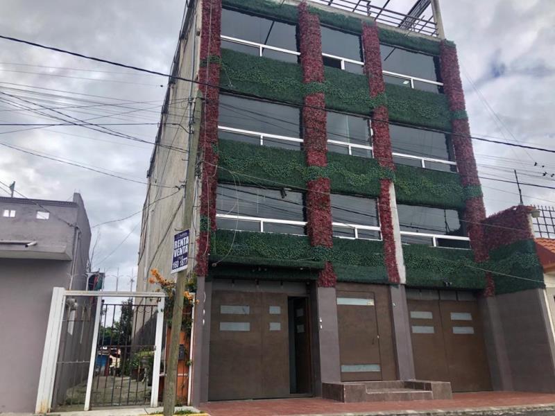 Edificio en venta en San Salvador Tizatlalli, Metepec — foto 1 de 13