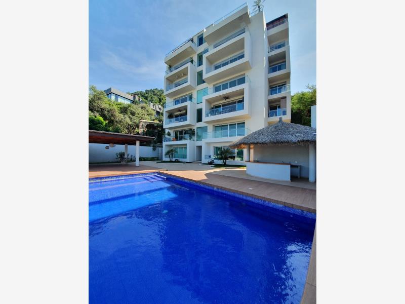 Departamento en venta en Playa Guitarrón, Acapulco de Juárez — foto 1 de 20
