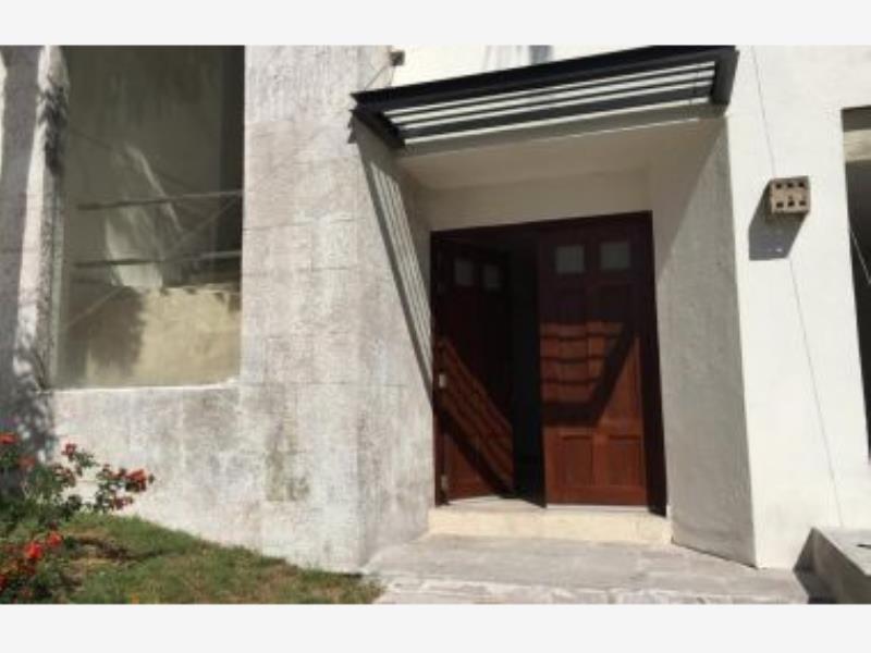 Casa en venta en Lomas de Gran Jardin, León — foto 1 de 3
