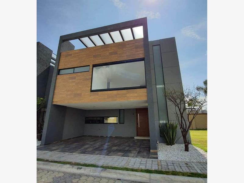 Casa en venta en Lomas de Angelópolis, San Andrés Cholula — foto 1 de 24