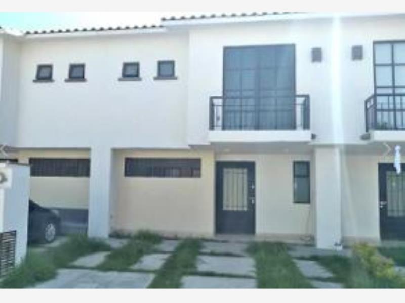 Casa en venta en Cumbres de la Pradera, León — foto 1 de 3