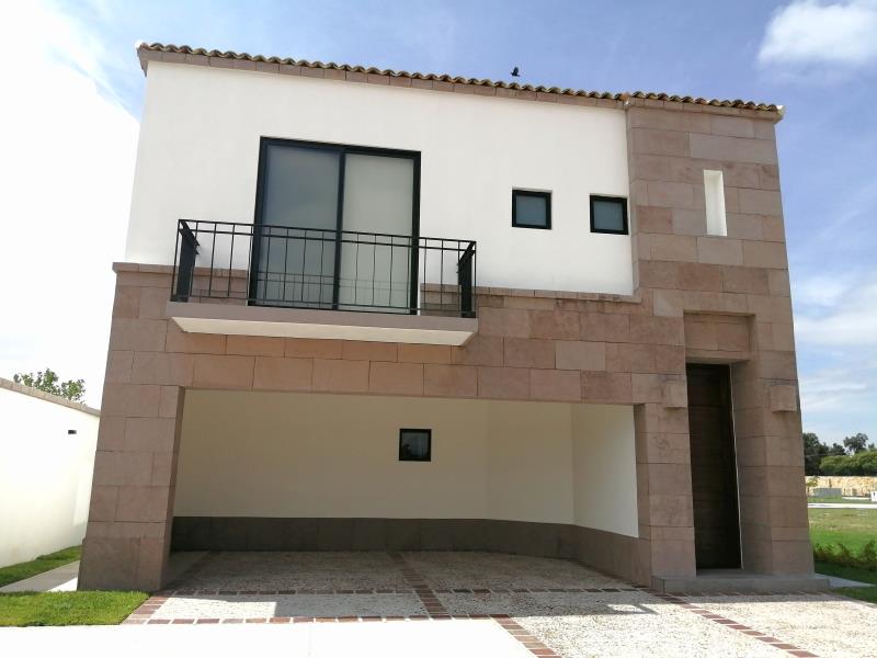 Casa en venta en Portones de la Hacienda, Celaya — foto 1 de 18