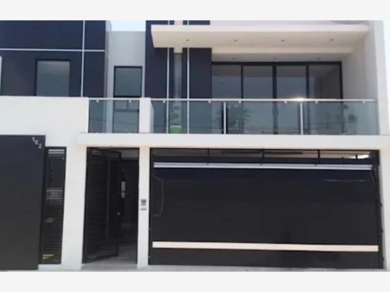 Casa en venta en Salomón Preciado, Villa de Álvarez