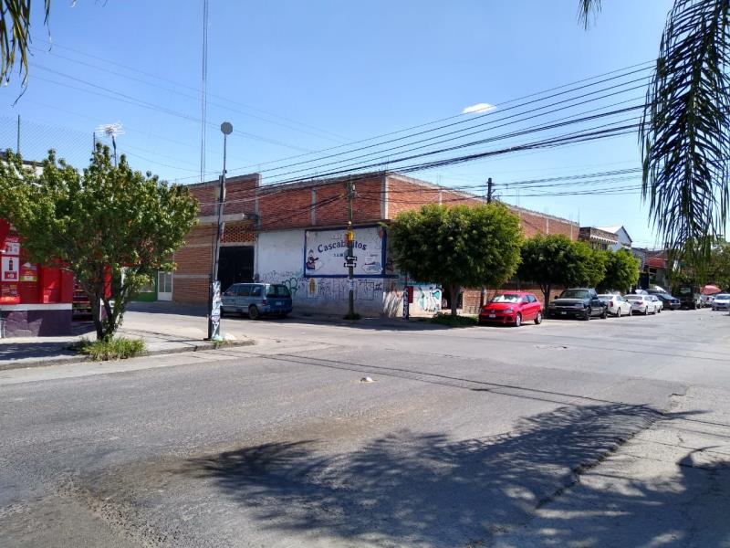 Bodega en venta en Santa Maria del Granjeno, León — foto 1 de 2