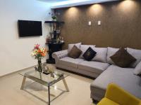 Casa en venta en Cañadas del Arroyo, Corregidora — foto 3 de 47