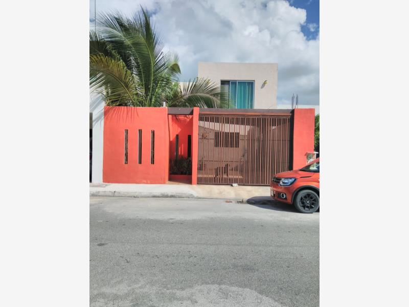 Casa en venta en Las Américas, Mérida — foto 1 de 23