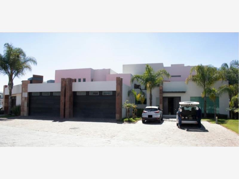 Casa en venta en Country Club Gran Jardín, León — foto 1 de 14