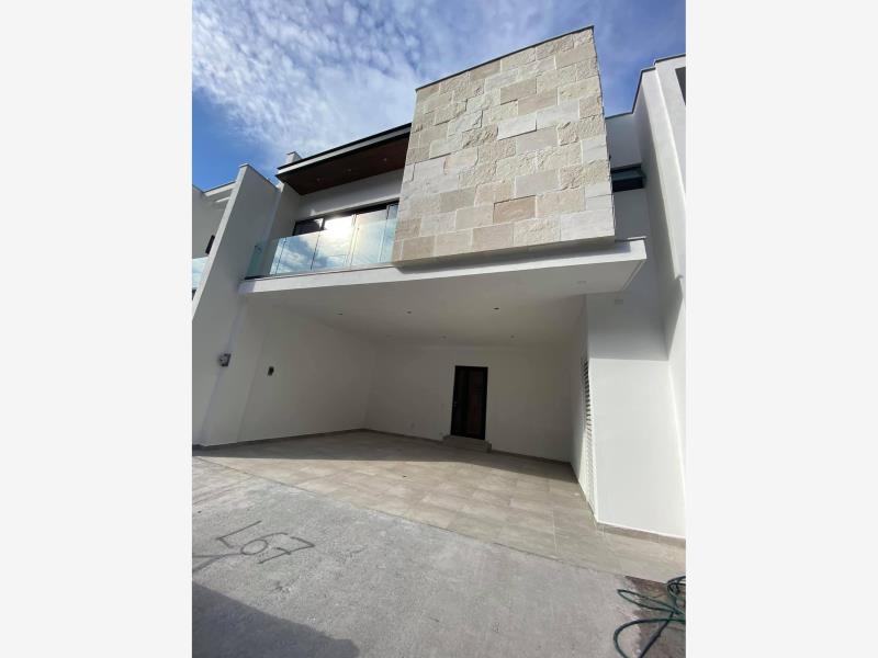 Casa en venta en Lomas del Vergel, Monterrey — foto 1 de 10