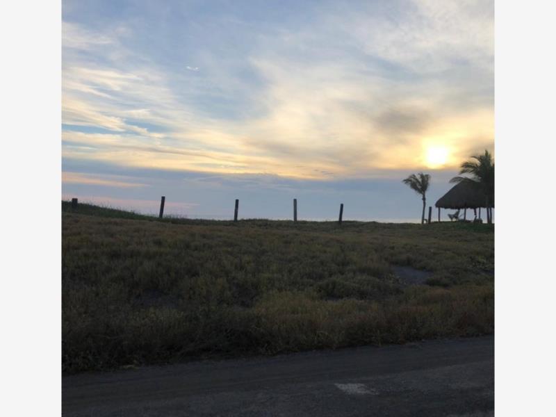 Terreno en venta en Cuyutlán, Armería