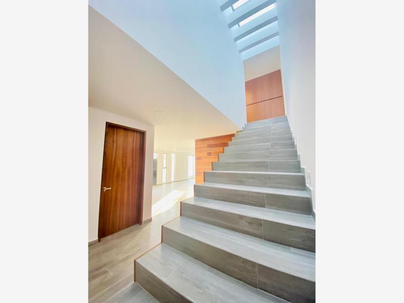 Casa en venta en Condado del Valle, Metepec — foto 1 de 11