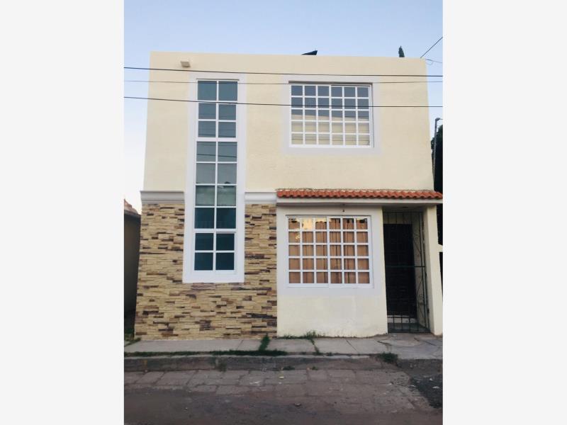 Casa en venta en Bugambilias, Irapuato — foto 1 de 7