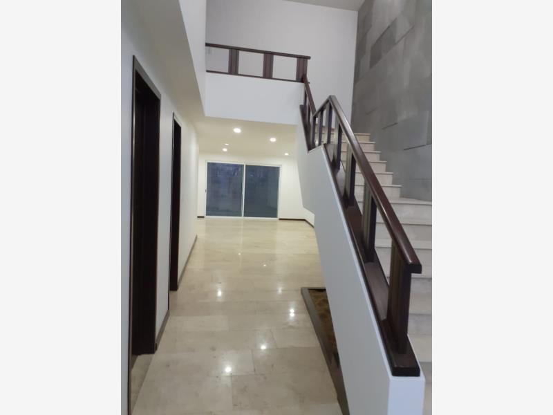 Casa en venta en Santa Clara Ocoyucan, Ocoyucan — foto 1 de 3