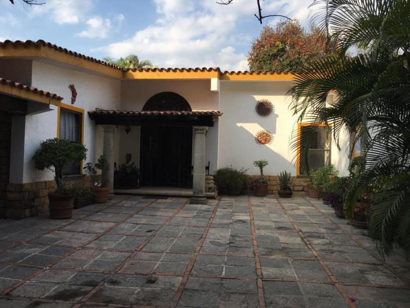 Casa en venta en Los Apantles, Jiutepec — foto 1 de 9