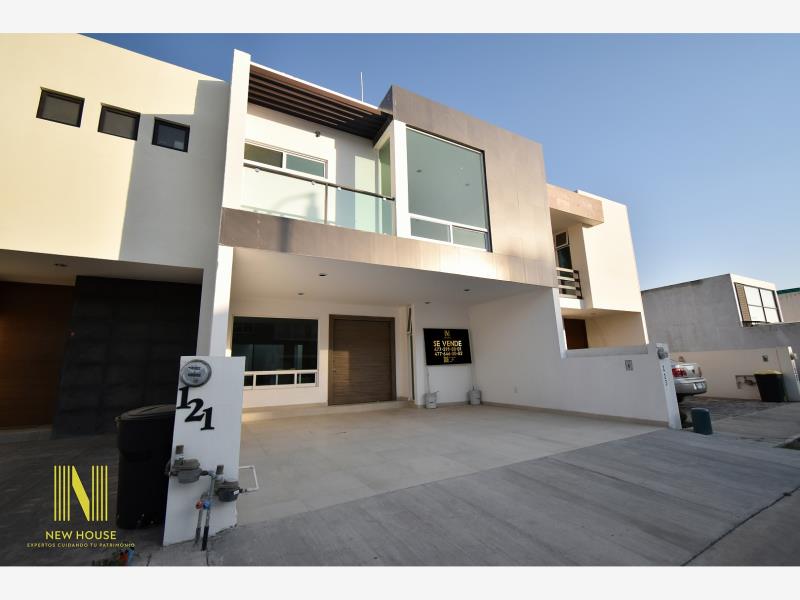 Casa en venta El Mayorazgo Residencial, León, Guanajuato, México 2,750,000 MXN MX21KA0245